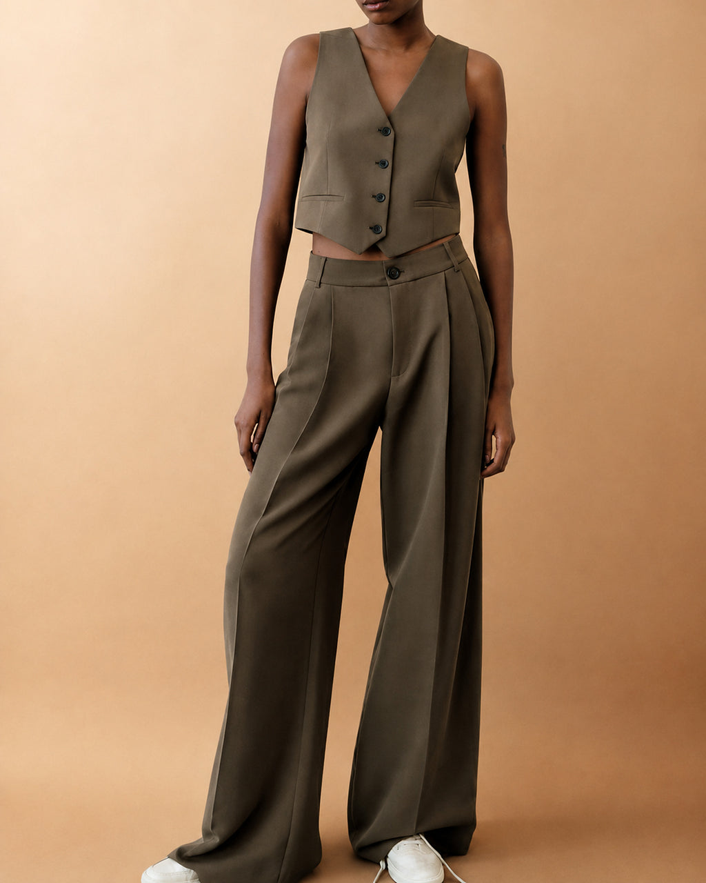 Conjunto de Colete e Calças Wide Leg