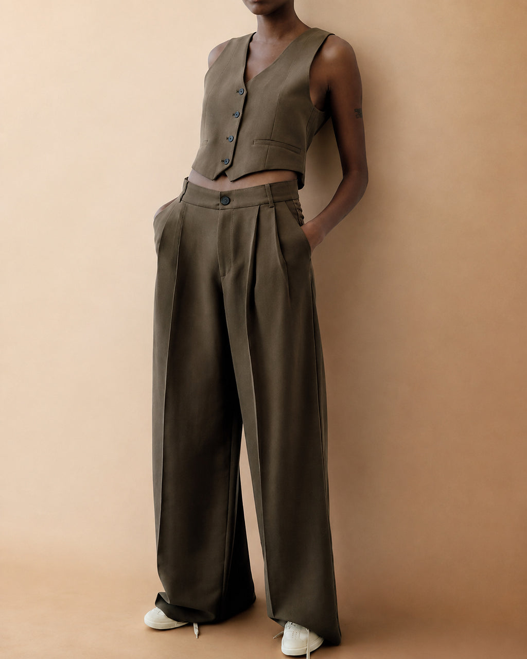 Conjunto de Colete e Calças Wide Leg
