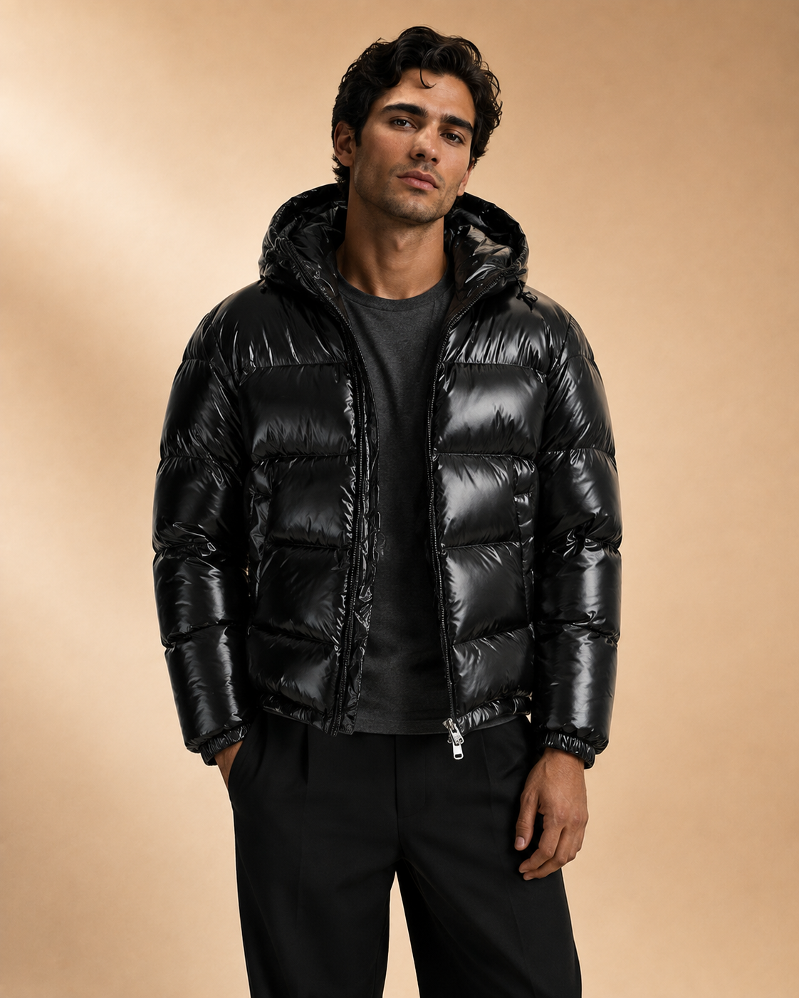 Casaco Puffer Brilhante com Capuz