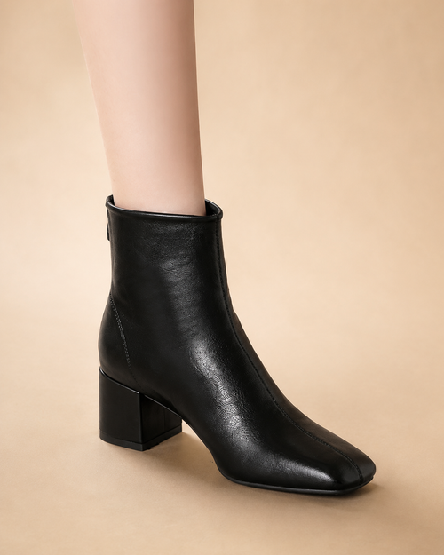 Botas de Cano Curto com Salto Bloco