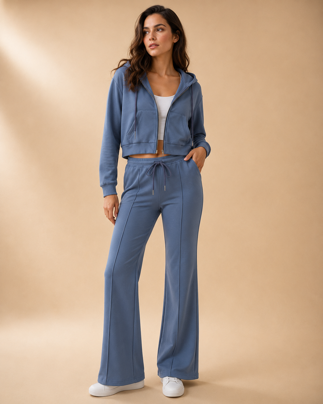 Conjunto Feminino Cropped com Calças Flare