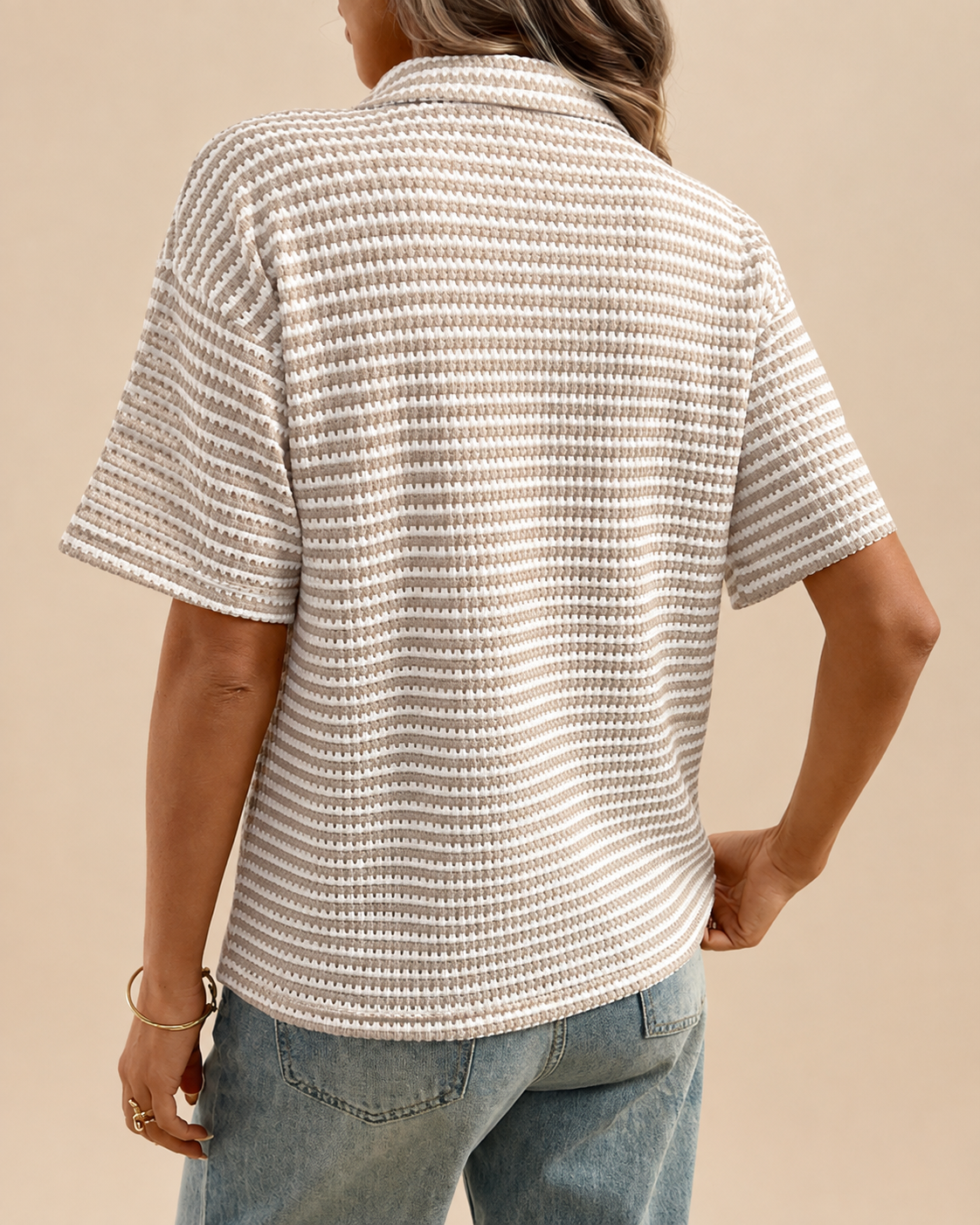 Polo Feminino de Malha Texturizada
