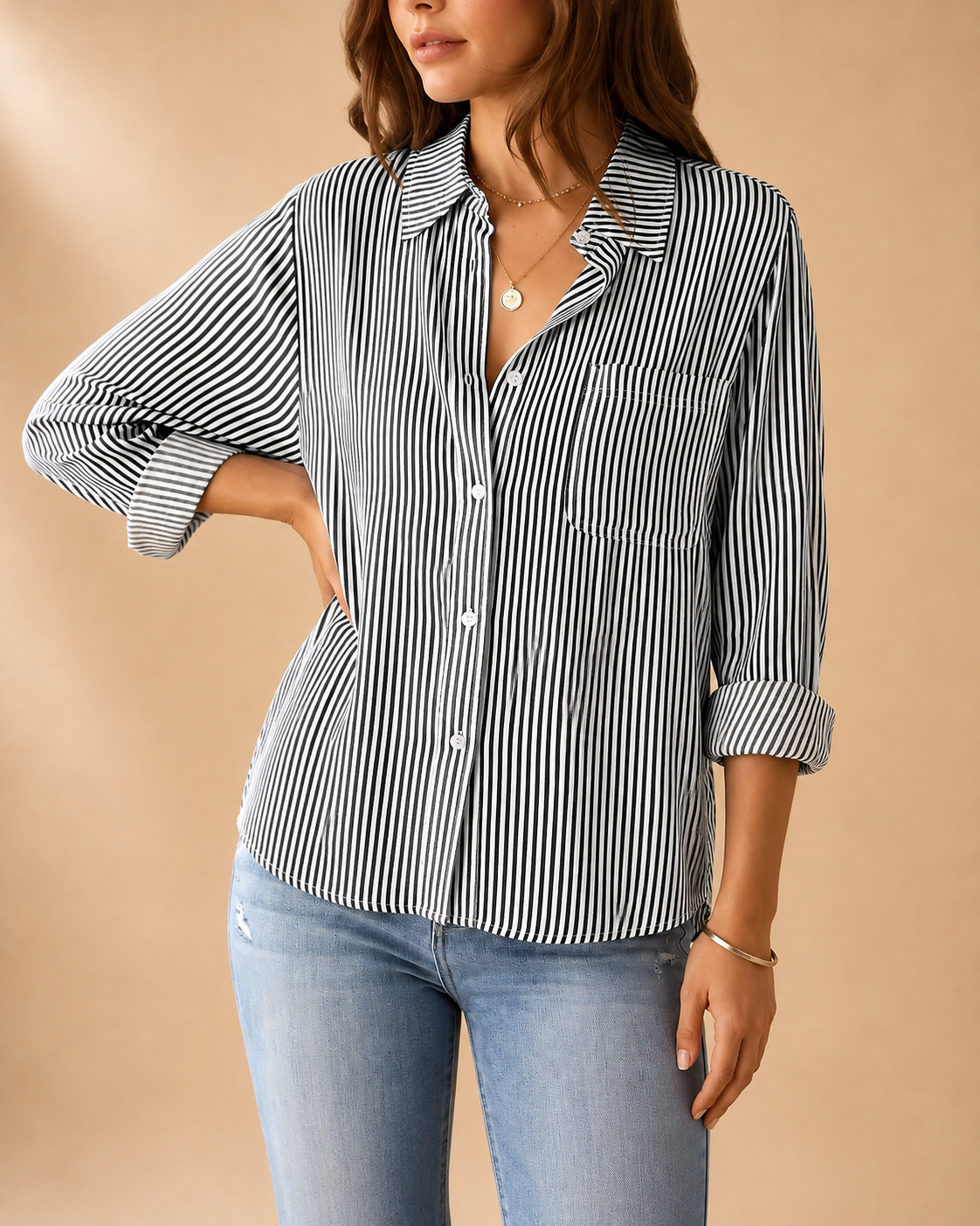 Camisa Feminina Oversized às Riscas