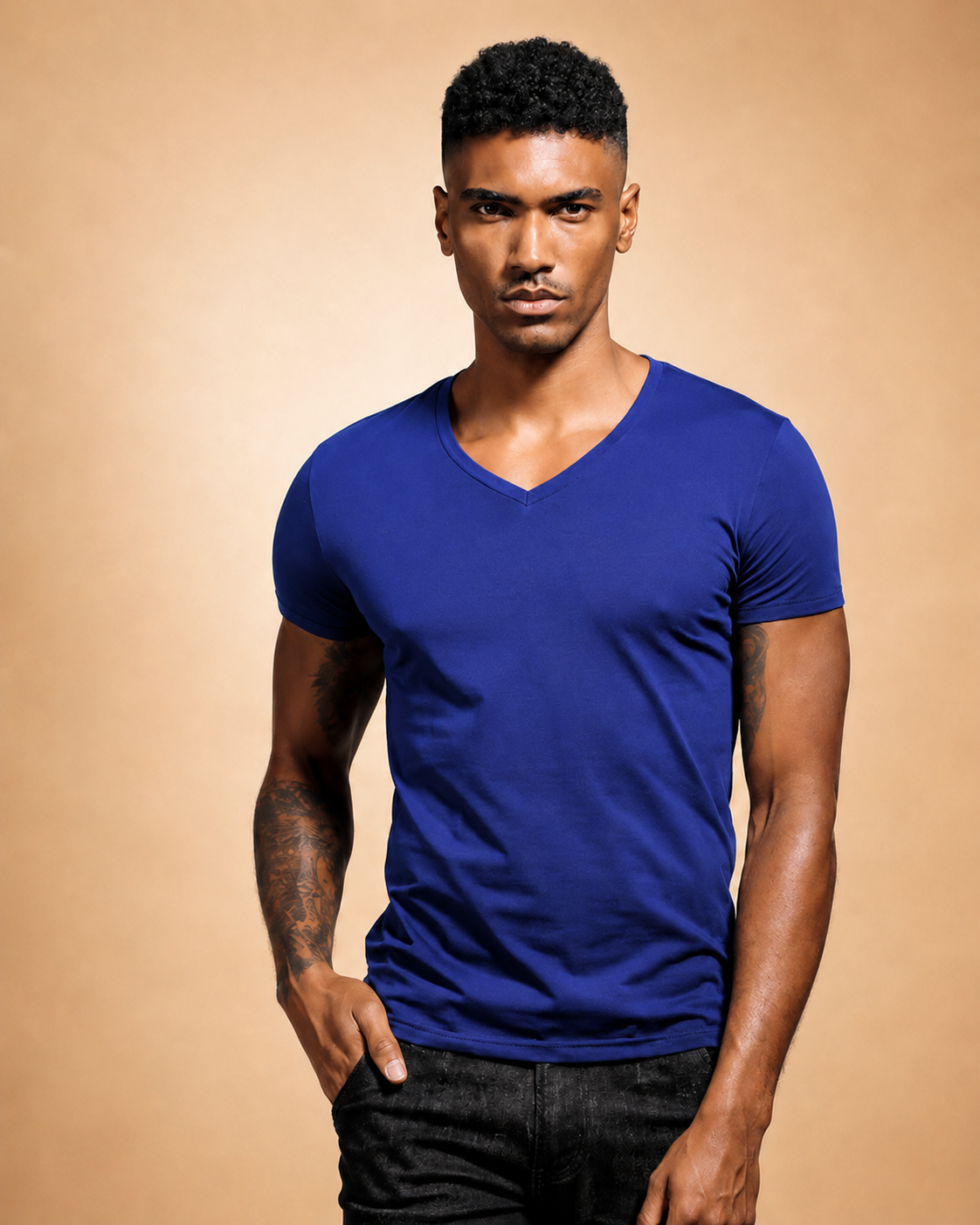 T-shirt de Manga Curta com Decote em V